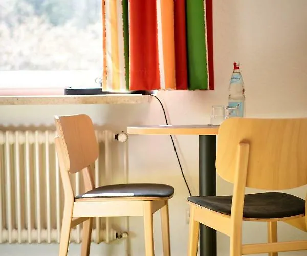 Djh Biggesee Hostal *